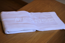 Carregar imagem no visualizador da galeria, Manta de Malha Personalizada Com Nome