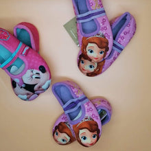 Carregar imagem no visualizador da galeria, Pantufas | Personagens Disney
