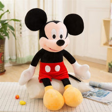 Carregar imagem no visualizador da galeria, Peluche Mickey Mouse
